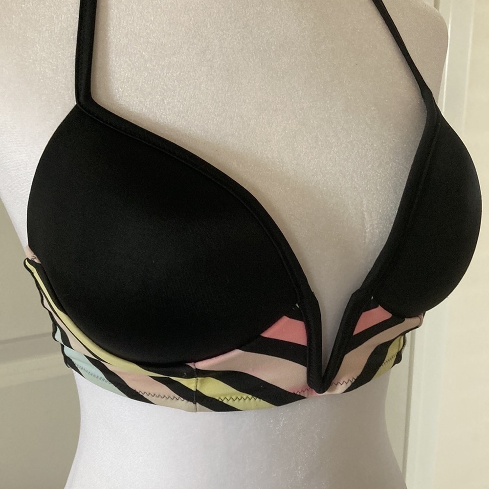 PINK Victoria’s Secret small bikini top halter - Picture 2 of 8